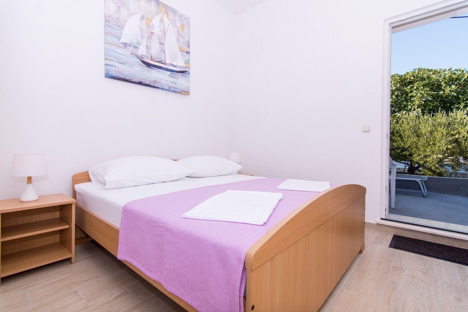 Apartments Ivica - Garden Terrace Slatine Dış mekan fotoğraf
