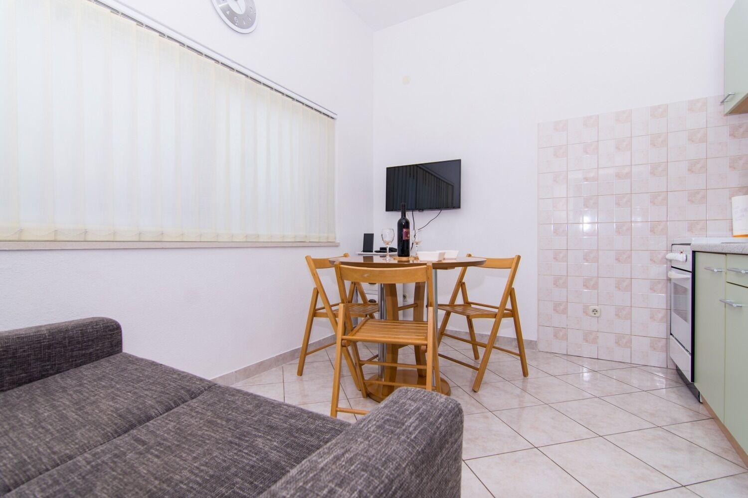 Apartments Ivica - Garden Terrace Slatine Dış mekan fotoğraf