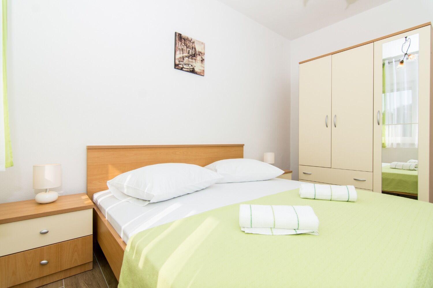Apartments Ivica - Garden Terrace Slatine Dış mekan fotoğraf
